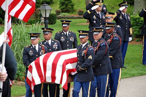 Ny Guard Conducts Record Number Of Military Funerals In 2011 Article