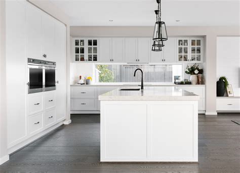 Hamptons Kitchen Design Ideas Top 10 For 2021 Tlc Interiors