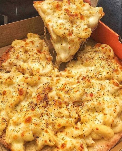Macandcheese Pizzaa 🍕 Food Cheese Pizza Mac N Cheese Pizza