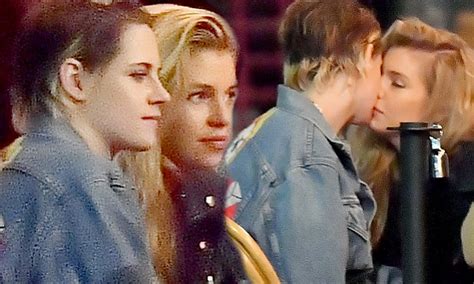 Kristen Stewart And Stella Maxwell Pack On Pda And Kiss Daily Mail Online