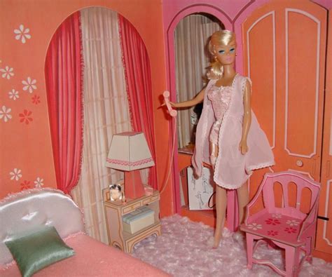 Barbie S Bedroom In The New Dream House 1963 1964 Barbie Doll Set Play Barbie I M A Barbie