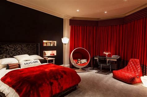 15 Red Bedrooms That Will Ignite Your Passion In This Bold Color Red Bedroom Decor Black