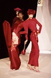 Givenchy Runway Show fall 1996 Naomi Campbell & Shalom Harlow | Glamour ...