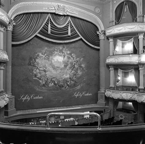 Theatre Royal Nottingham The Proscenium Arch Riba Pix