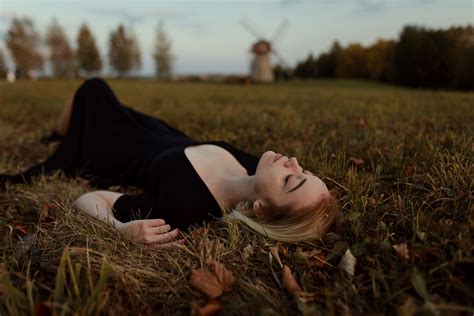 Wallpaper Model Blonde Closed Eyes Black Dress Cleavage Lying On