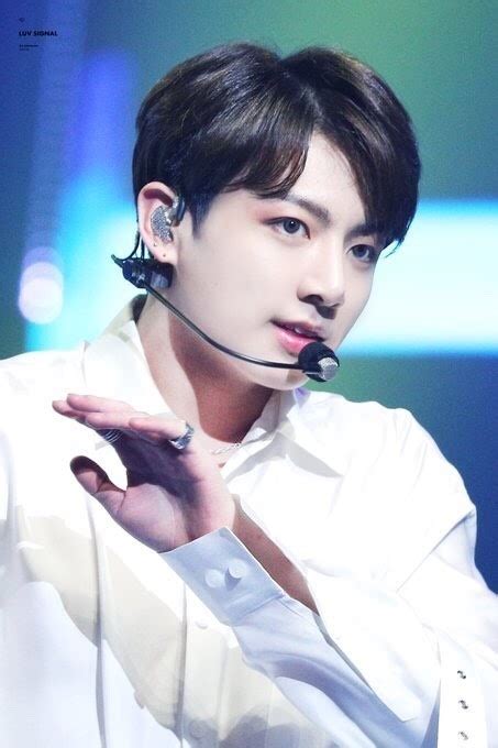 황하나, 4억 車 가져와→자해소동→인스타그램 사진 삭제. 꿈속에서도 만나고 싶은 '방탄소년단 정국' 팬들사이에 큰 화제