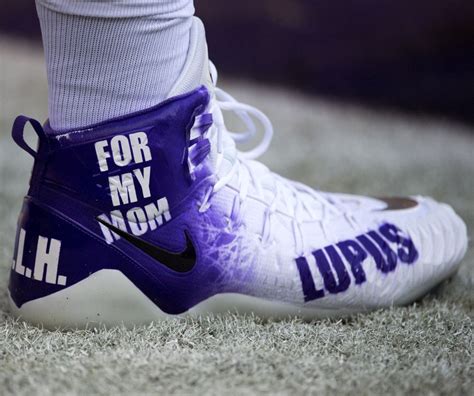 In Photos Nfl Players Wear Custom Cleats To Support Causes Slideshow