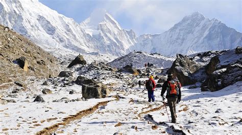 trekking in nepal a beginner s guide
