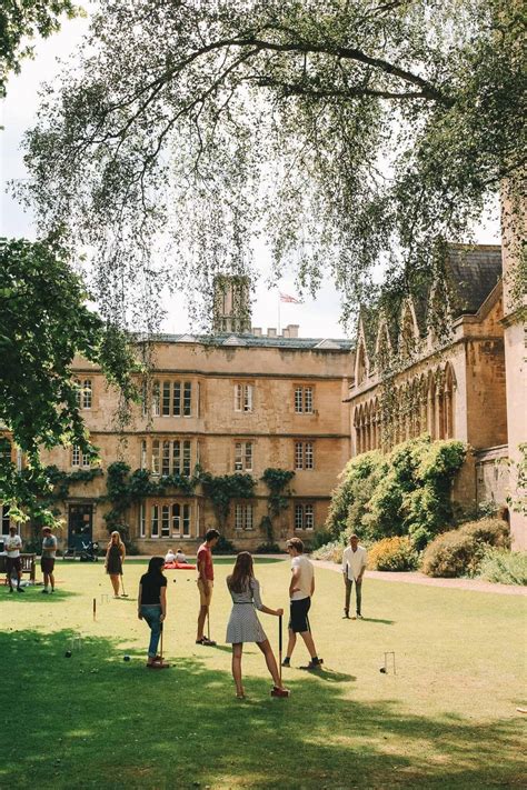 10 Best And Most Beautiful Oxford Colleges Old Money College