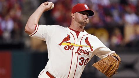 Mlb Free Agents 2016 Cardinals Bring Back Reliever Jonathan Broxton
