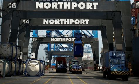 Kontena nasional global logistics sdn bhd. Northport (Malaysia) Bhd