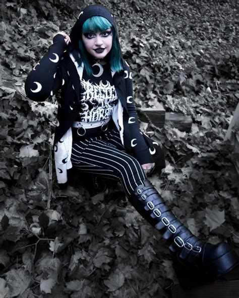 Willow Von Witcher Nightmarekittykat Emo Girl Gothic Fashion