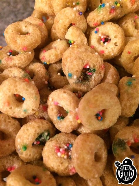 Fatguyfoodblog Capn Crunchs Sprinkled Donut Crunch