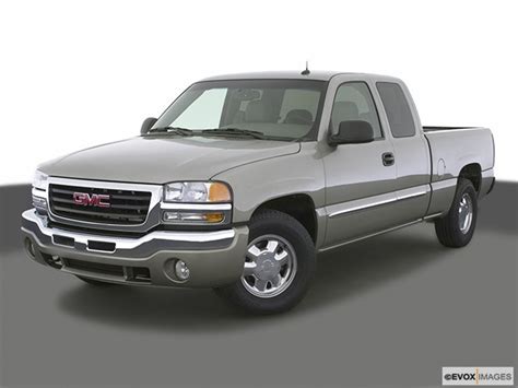 2005 Gmc Sierra 1500 Read Owner And Expert Reviews Prices Specs