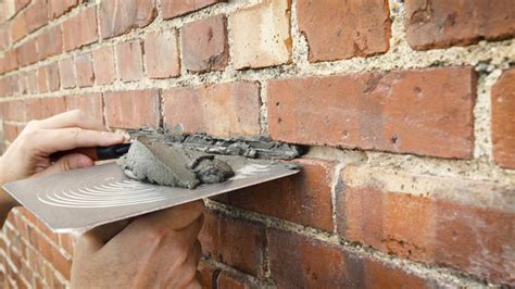 Step By Step Guide To Repoint Brickwork Simple Tools And Tips You Can