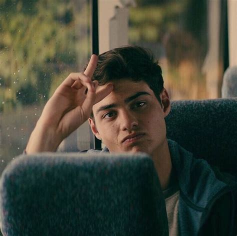 Pin By Anne G On Noah Centineo Romantic Movies Noah Lara Jean