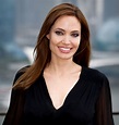 Angelina Jolie: l'ossessione per la chirurgia plastica - Rivista Donna