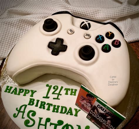 Easy Xbox Cake Images Aroma Desserts And More Xbox Controller Cake