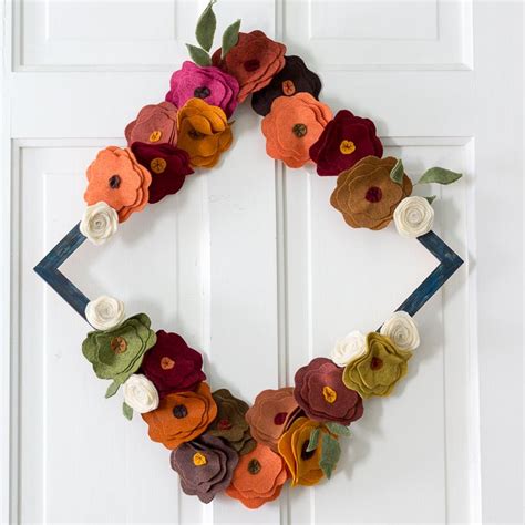 Felt Flower Wreath Tutorial For Fall Or Any Time Of Year Hearth And Vine