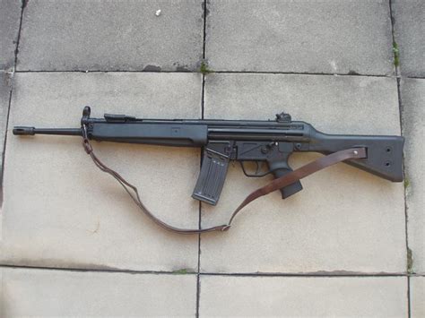 G36 | unrestricted speed and mobility. Heckler und Koch HK33 (MKE T43), Kaliber 223 Rem - PULVERDAMPF