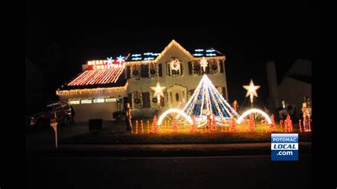 Stafford House Sets Christmas Lights To Music Youtube