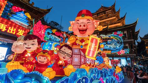 13 Best Places To Celebrate Lunar New Year Cnn Travel Zohal