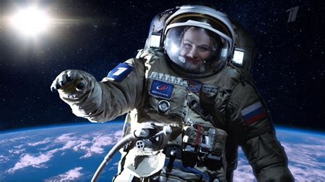 Роскосмос ще заснеме филм на Международната космическа станция Russia Beyond България