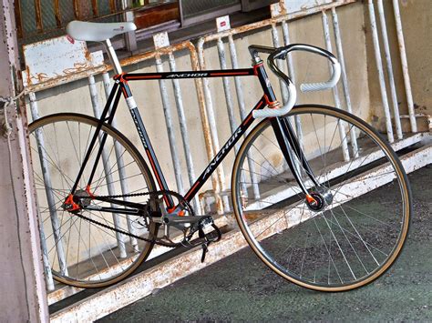 Jul 26, 2021 · the olympic keirin heralds from japan, where professional keirin racing is the equivalent of horse racing, drawing in huge crowds to gamble on the outcome. ボード「Fixed Gear (Old School)」のピン