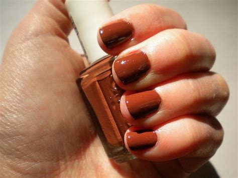 If you use 2 nail polish colors that are complementary, the result will be a high contrast, striking and energetic look. burnt orange nail polish - Google Search | Orange nail ...