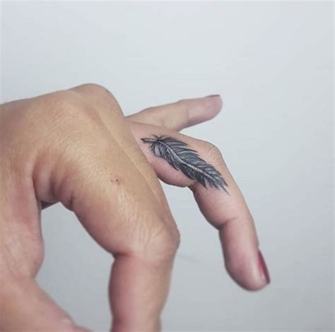 Feather Tattoo Meaning Types Designs Ideas Inspiration