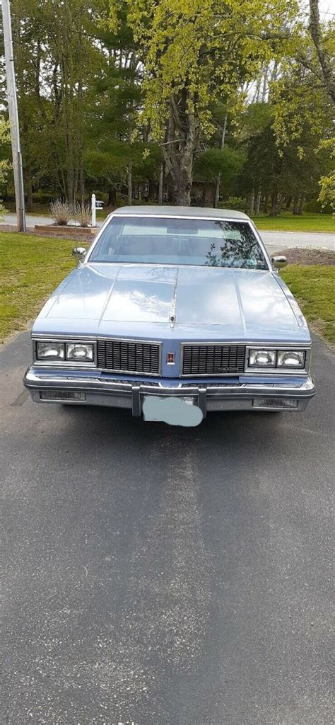 Oldsmobile Delta Sedan Blue Rwd Automatic Royale Brougham