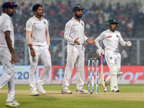 India Vs Bangladesh Live Score Pink Ball Test Day 2 Kohli Ishant Put