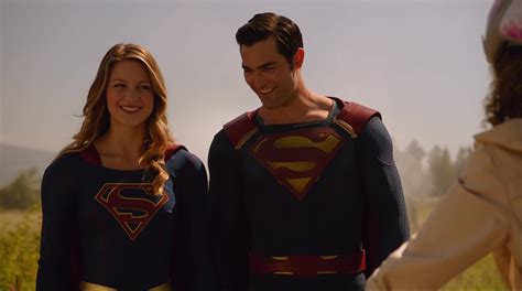 Supergirl Movie In The Works At Warner Bros Daily Superheroes Your