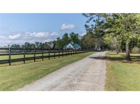 Horse Properties For Sale Horse Farms For Sale Buy And Advertise