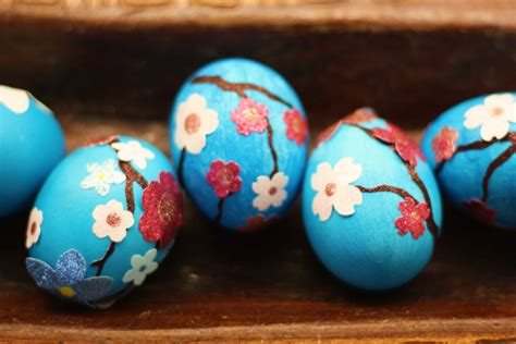 Diy Glittery And Unique Easter Eggs For The Feast