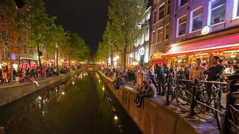 Amsterdam Bans Tourists From Staring At Sex Workers In Red Light District Lebanon News