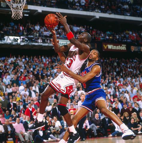 27 69 Points Vs Cavs Michael Jordan 50 Greatest Moments Espn