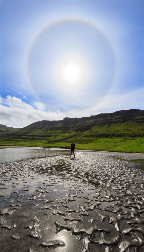 The crystals can be high up in cirrus clouds, or closer to the ground as diamond dust or ice fog. What makes a halo around the sun or moon? | Space | EarthSky