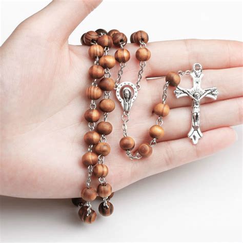 2018 Catholic Cross Necklace Religious Wooden Beads Rosary Necklace