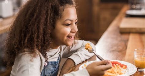 Walau bagaimanapun juga, sahabatmu adalah orang yang telah berjasa membangunkanmu dari keterpurukan, menghiburmu saat senang maupun susah. Tinggi: faktor apa yang mempengaruhi ketinggian seseorang ...