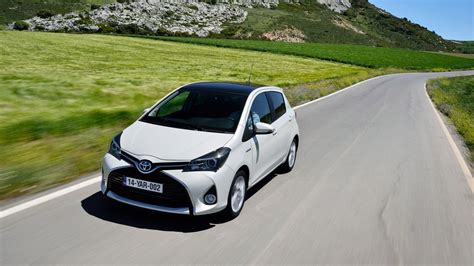 Novità Auto Nuova Toyota Yaris Hybrid La Scelta Giusta