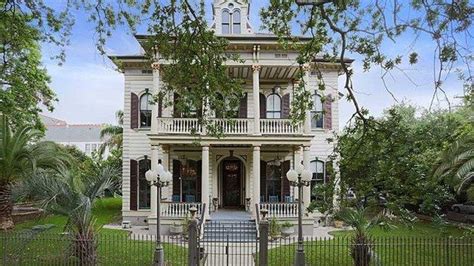 Peek Inside Anne Rices Former New Orleans Mansion Curbed