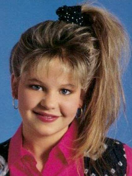 Scrunchies And Side Ponies How We Wore Our Hair In The 80s 80s Hair