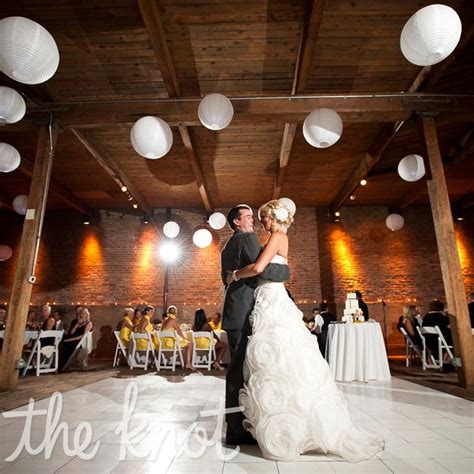 At clock barn, we believe that your wedding should be extra special. 301 Moved Permanently