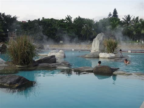 Top 10 Hot Springs In China La Vie Zine