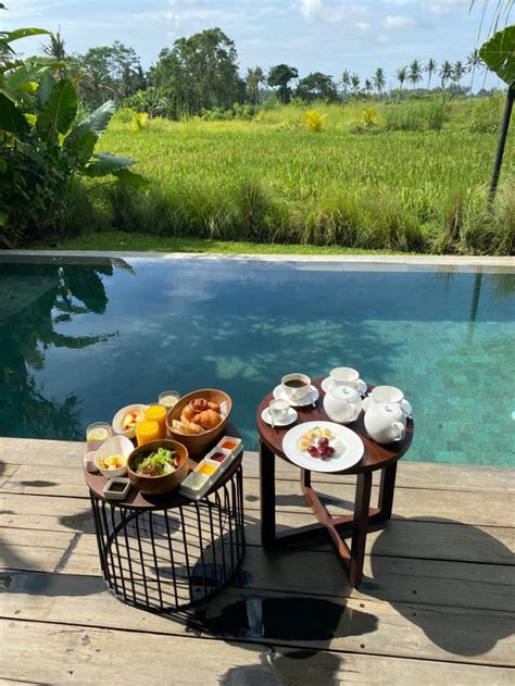 Breakfast with a view in 5* resort in Ubud in 2021 | Ubud, Cool places