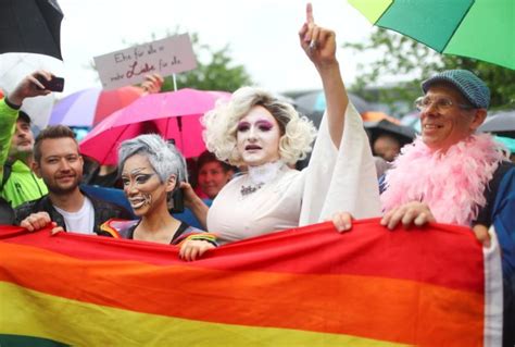 German Lawmakers Approve Same Sex Marriage In Landmark Vote New York