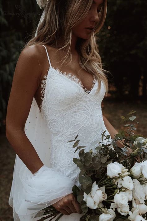 Boho Mermaid Wedding Dress 2021 With Spaghetti Straps Tanya Bridal