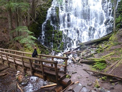 Hiking Oregon Ramona Falls