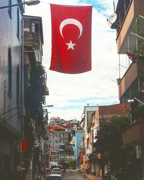 #bayrak #fotograf #kirmizi #red #turkiye | Fotoğraf, Çizimler, Bayrak